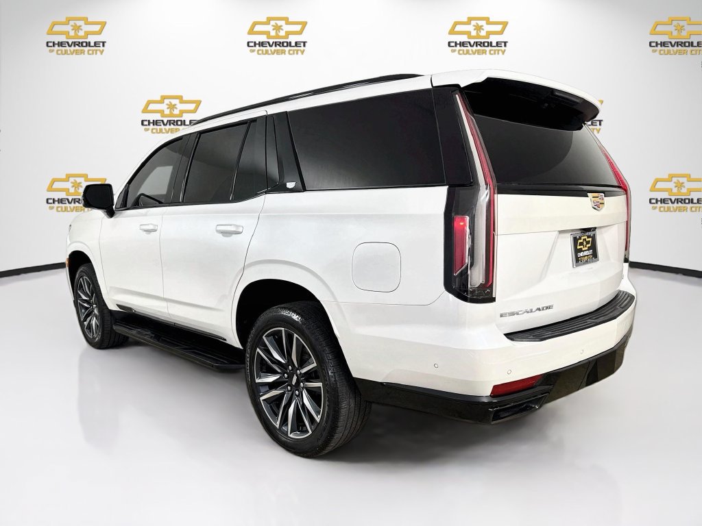 Used 2021 Cadillac Escalade Sport RWD image 6