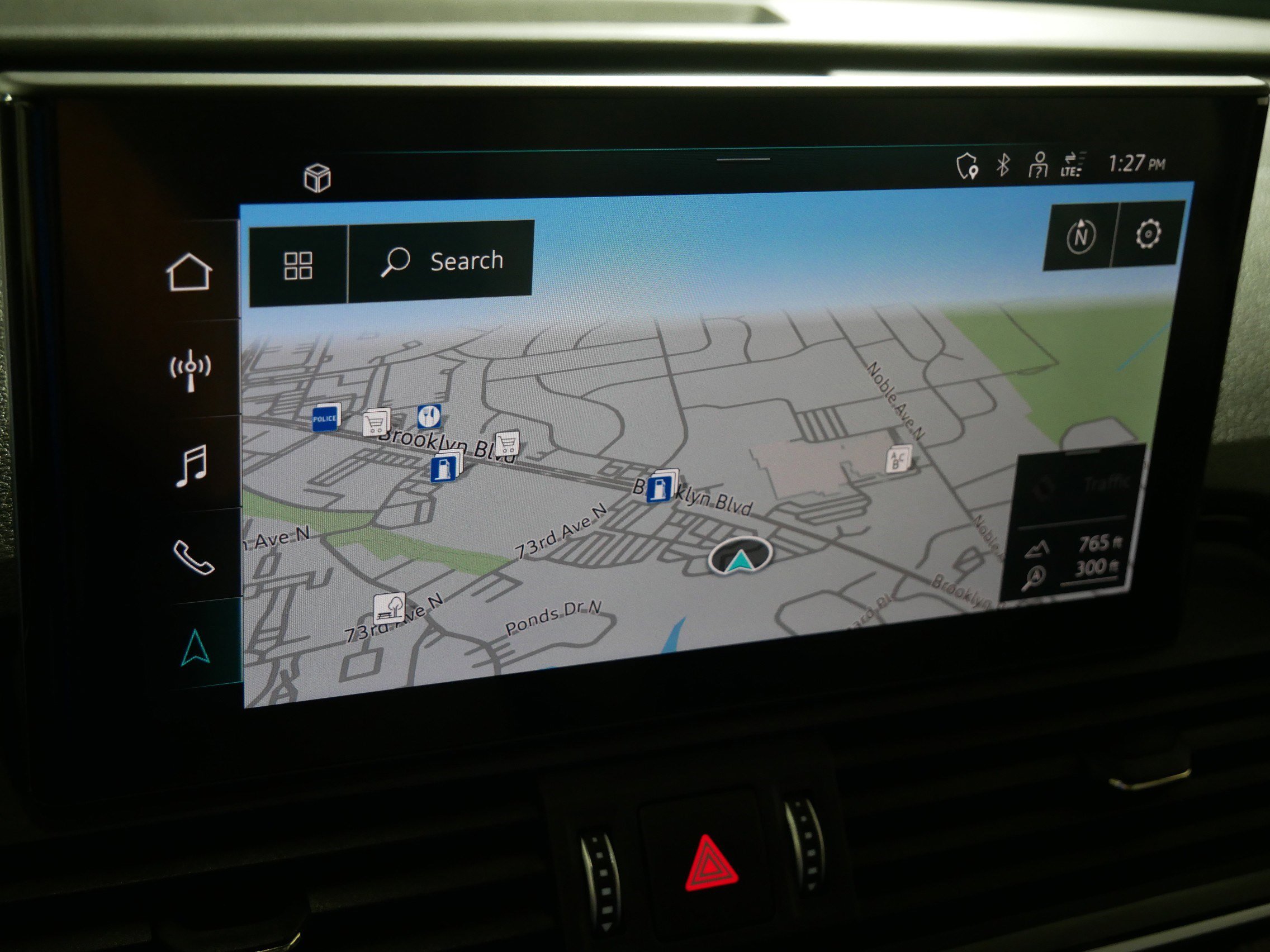 Used 2022 Audi SQ5 Prestige w/ Prestige Package image 30