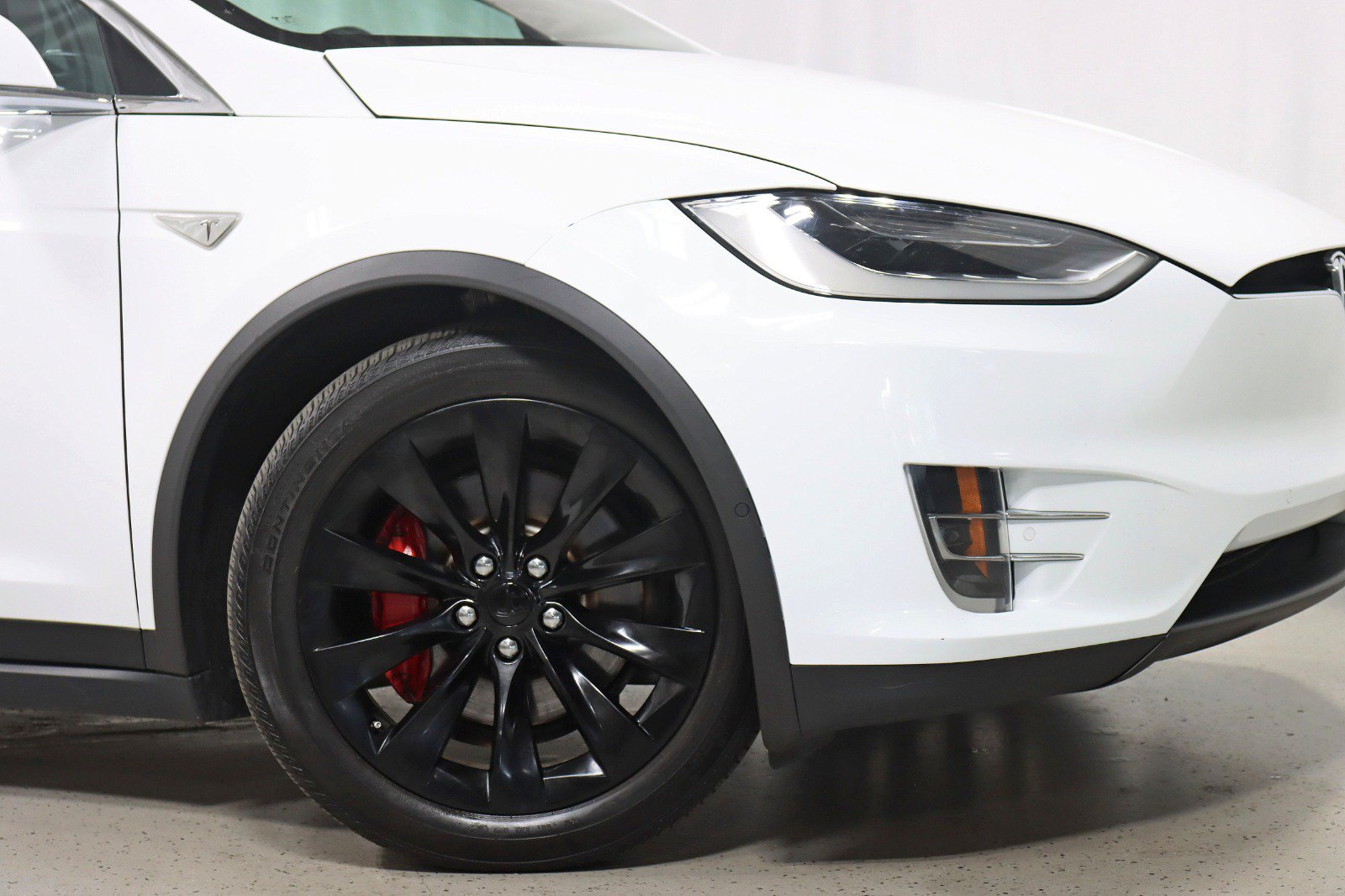 Used 2016 Tesla Model X AWD/4WD image 5