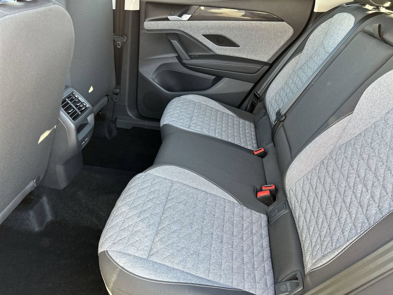 Certified 2026 Volkswagen Tiguan S FWD image 14