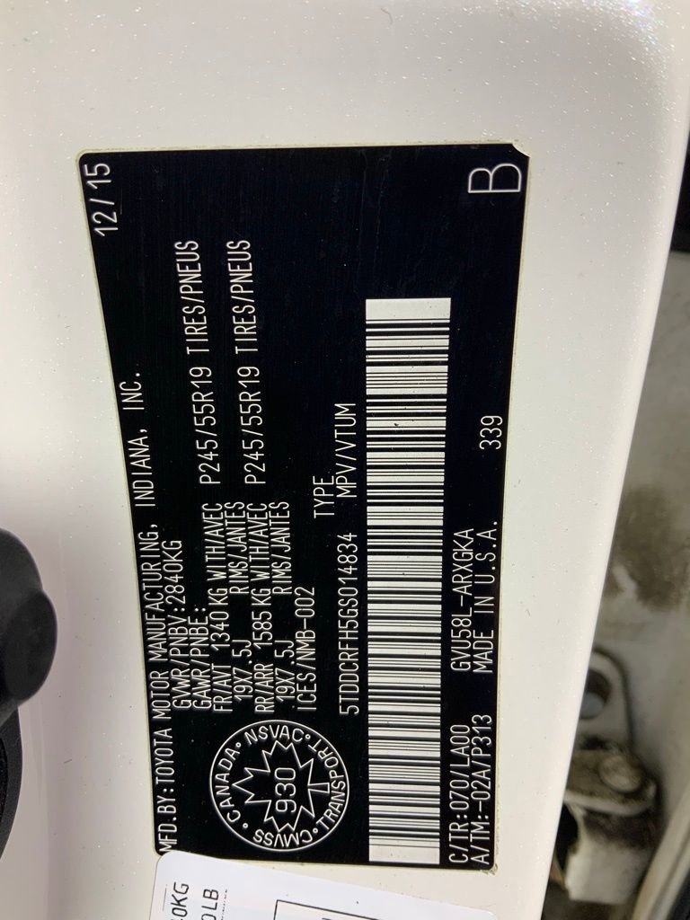 Used 2016 Toyota Highlander Limited Platinum image 37