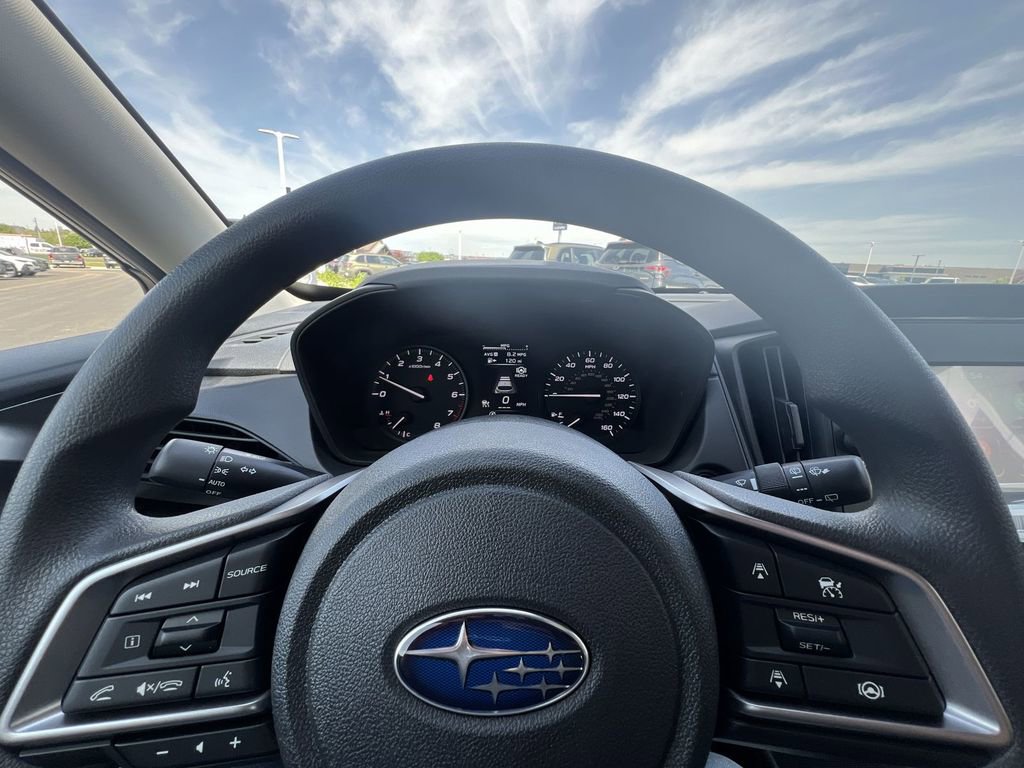 Certified 2025 Subaru Impreza 2.0i image 11