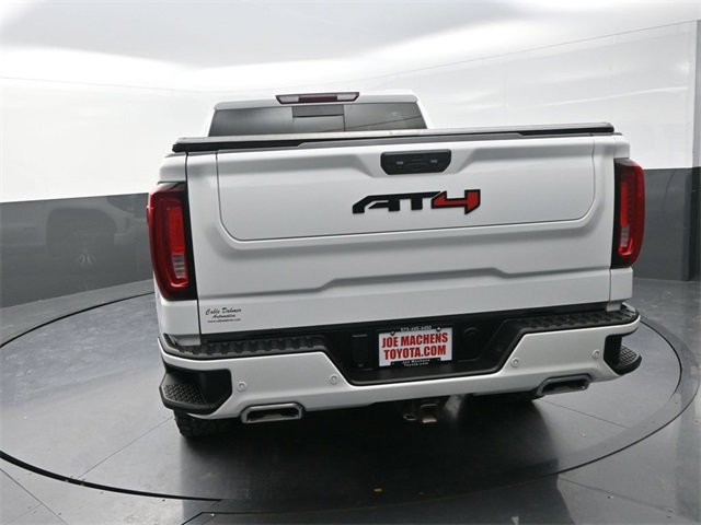 Used 2023 GMC Sierra 1500 AT4 w/ AT4 Preferred Package image 7