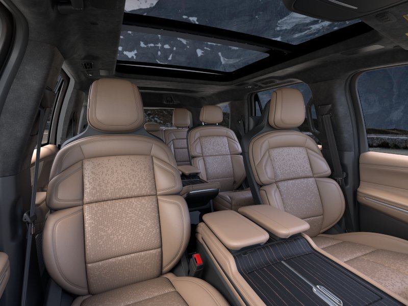 New 2026 Lincoln Navigator Black Label AWD/4WD image 10