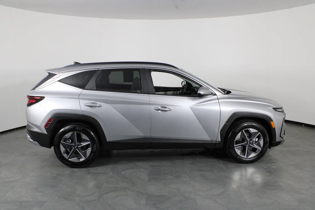 Certified 2026 Hyundai Tucson SEL FWD image 12