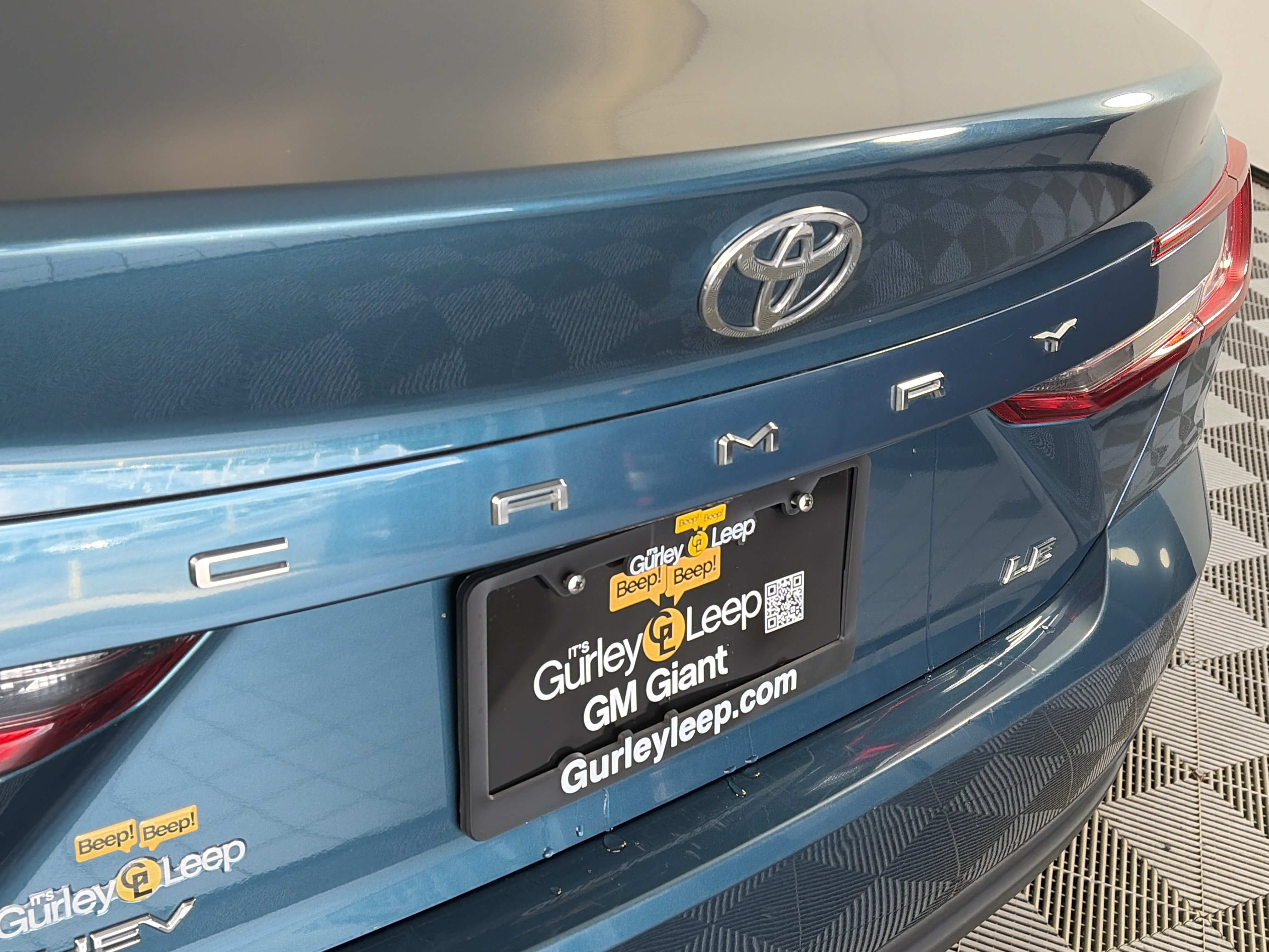 Used 2025 Toyota Camry LE FWD image 16