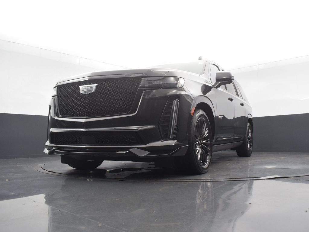 Certified 2024 Cadillac Escalade ESV V w/ LPO, ONYX Package AWD/4WD image 52