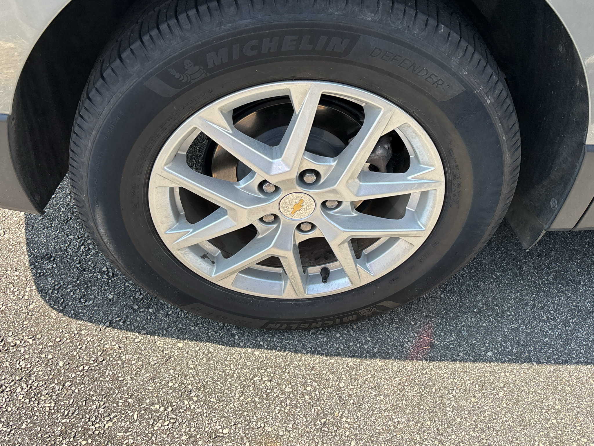 Used 2023 Chevrolet Equinox LT w/ Driver Convenience Package FWD image 24