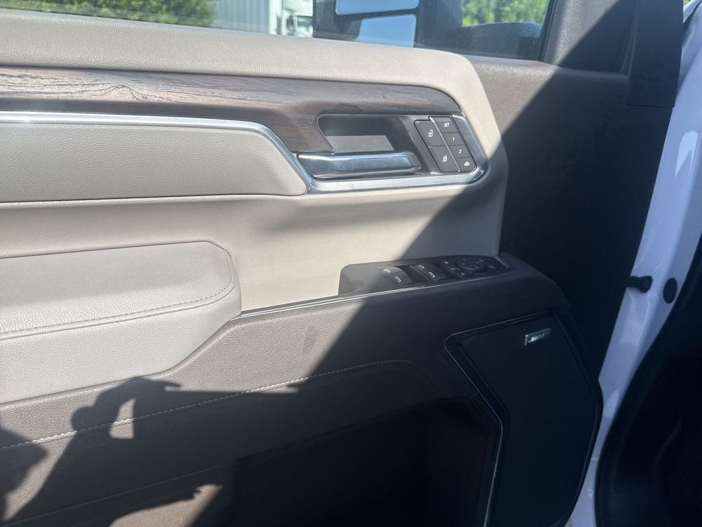 Certified 2025 GMC Sierra 2500 SLT w/ SLT Premium Package image 29