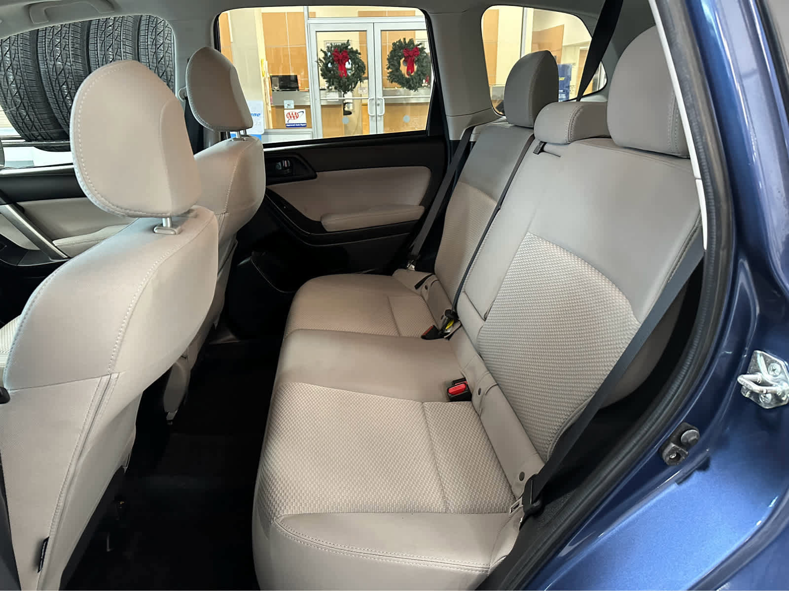 Used 2014 Subaru Forester 2.5i Premium w/ All-Weather Package image 31