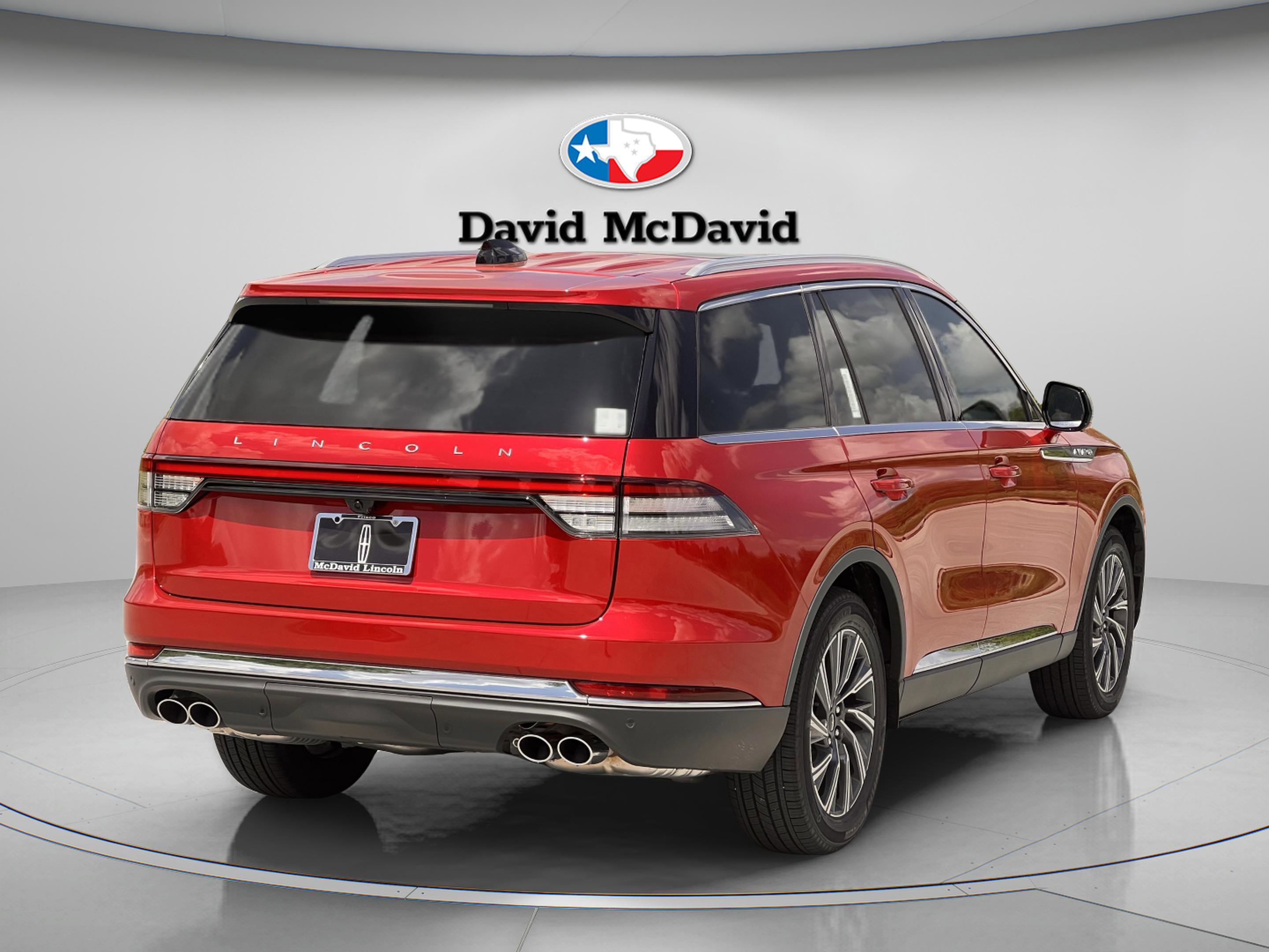 Used 2026 Lincoln Aviator 2WD image 6