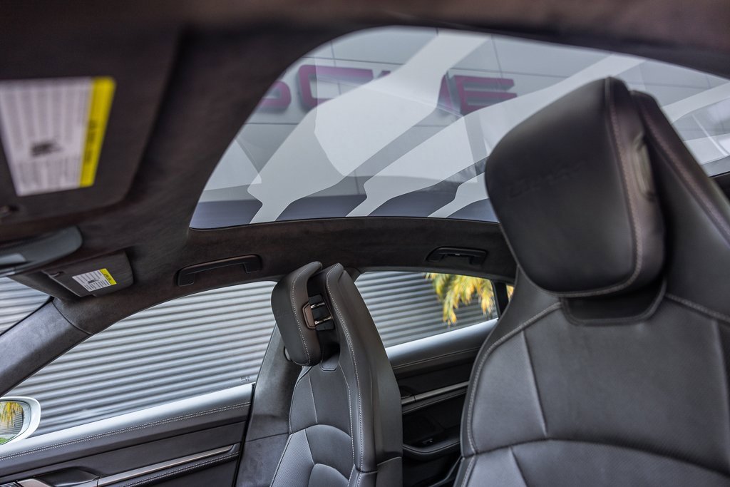Certified 2025 Porsche Taycan Turbo image 19