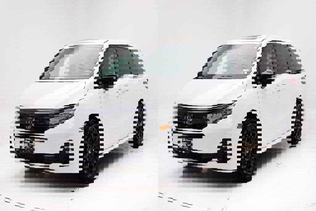 Used 2025 Honda Odyssey Sport-L image 2