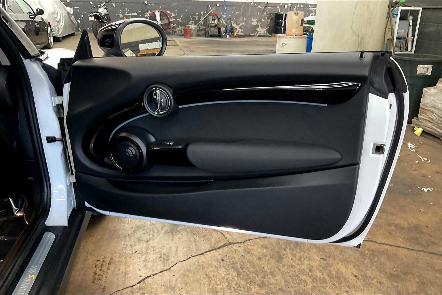 Used 2024 MINI Cooper SE image 27