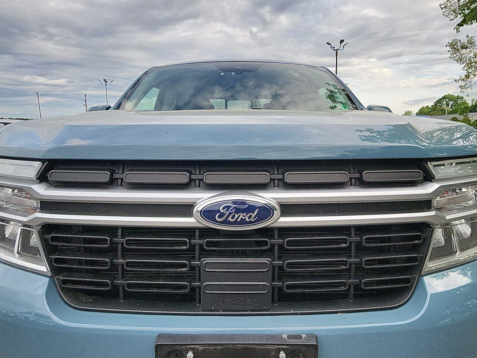 Used 2023 Ford Maverick Lariat w/ Lariat Luxury Package image 11