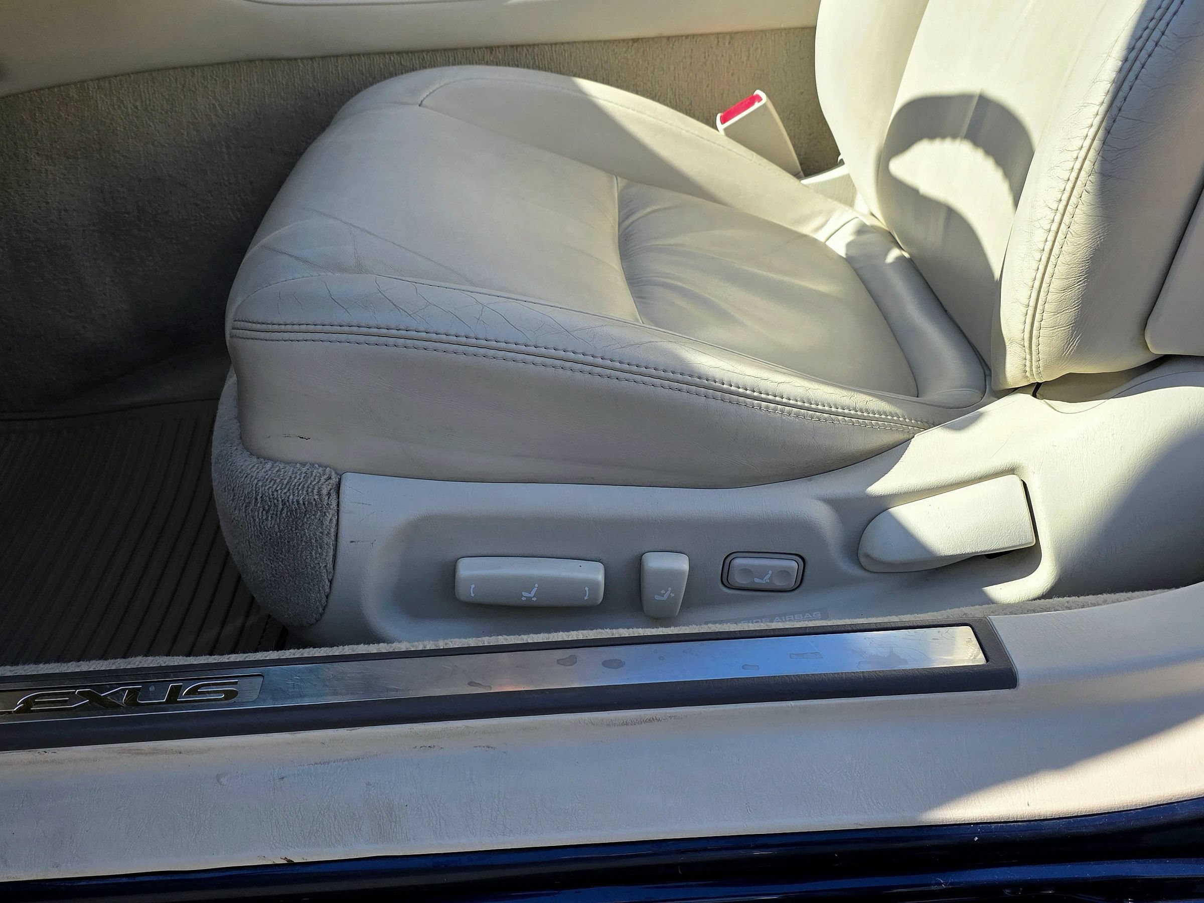 Used 2005 Lexus SC 430 Convertible RWD image 44