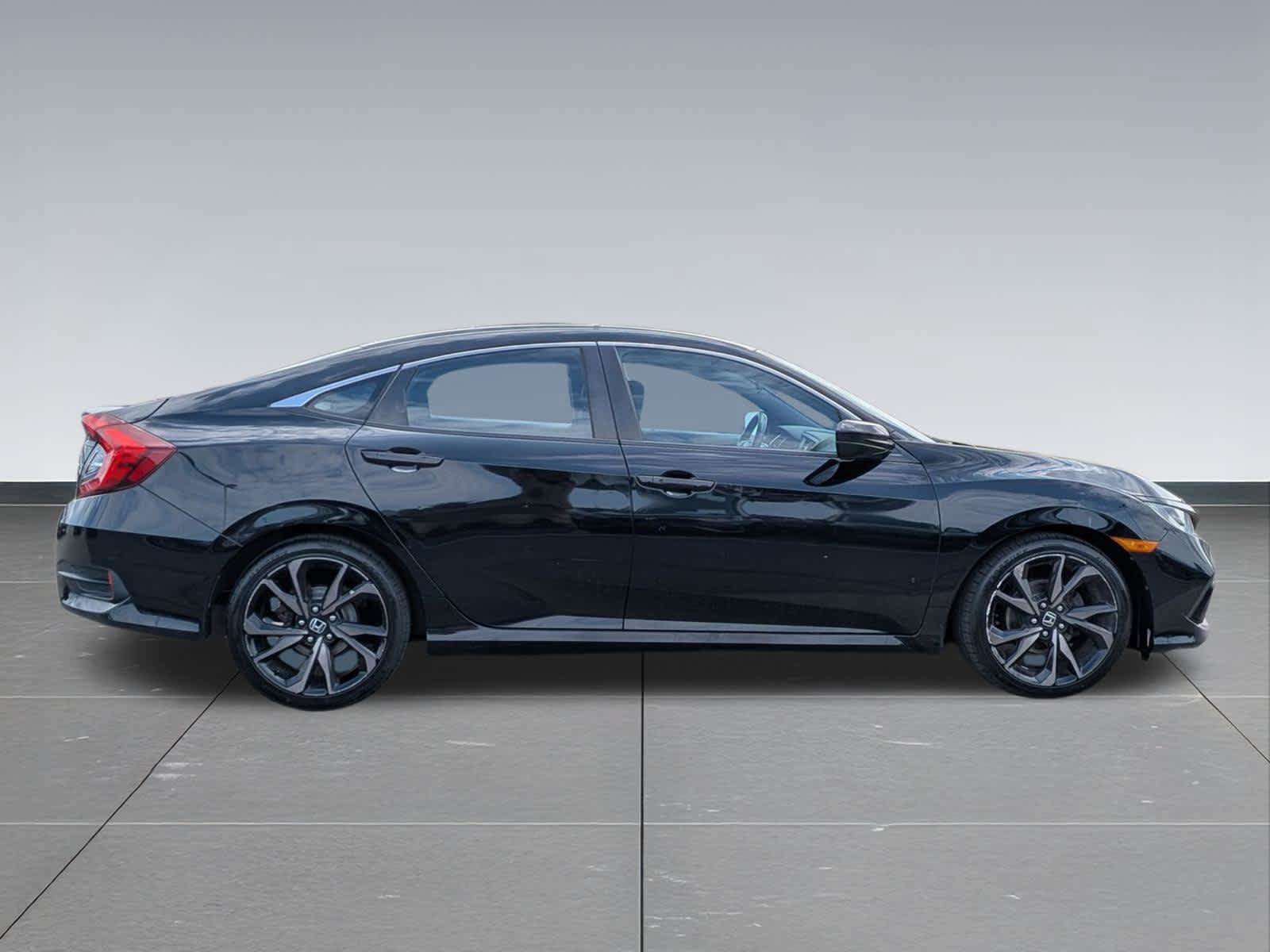 Used 2019 Honda Civic Sport image 6