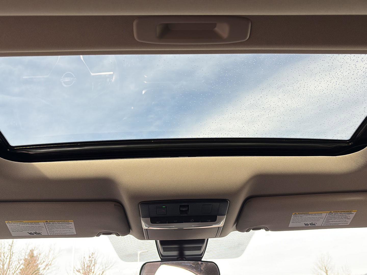 Used 2023 Nissan Altima 2.5 SR w/ SR Premium Package image 21