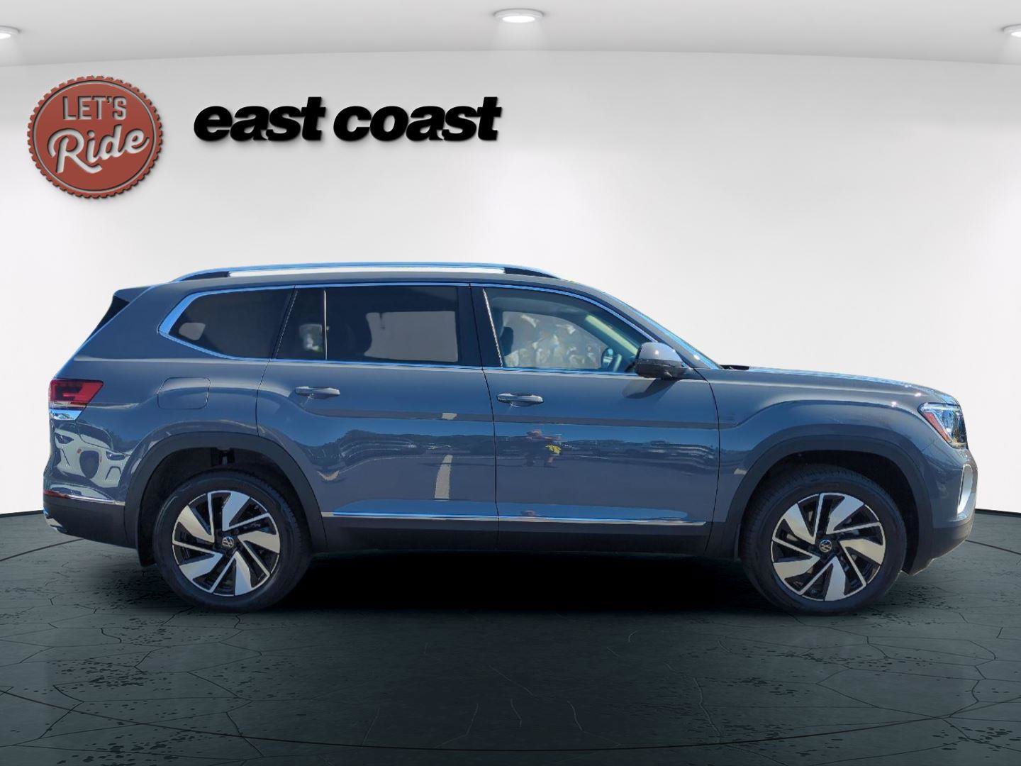 New 2026 Volkswagen Atlas SEL image 4