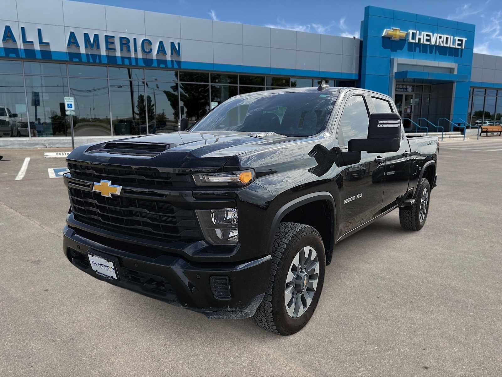 Used 2025 Chevrolet Silverado 2500 Custom w/ Custom Value Package AWD/4WD video 1