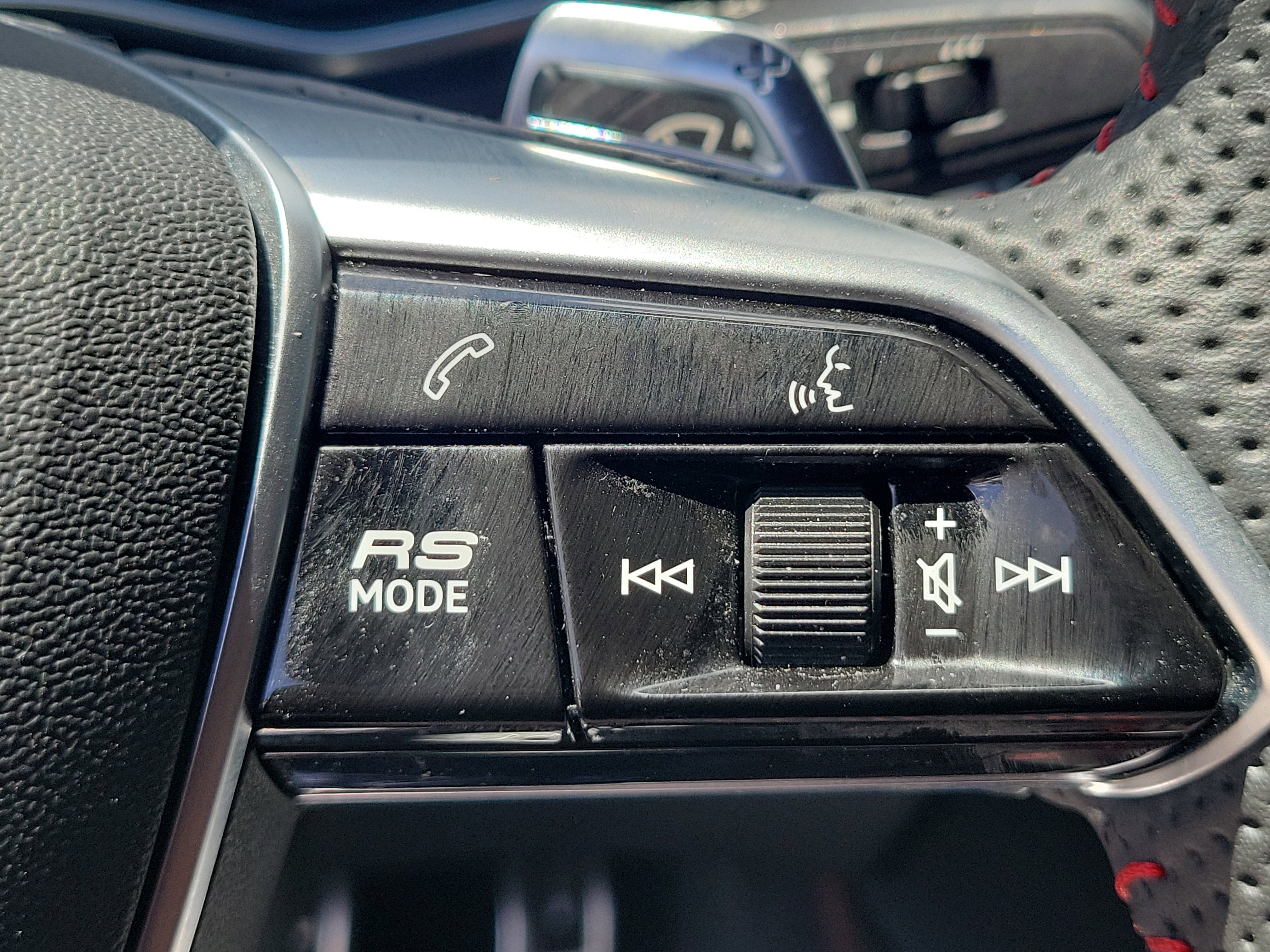 Used 2021 Audi RS 7 Sportback AWD/4WD image 29