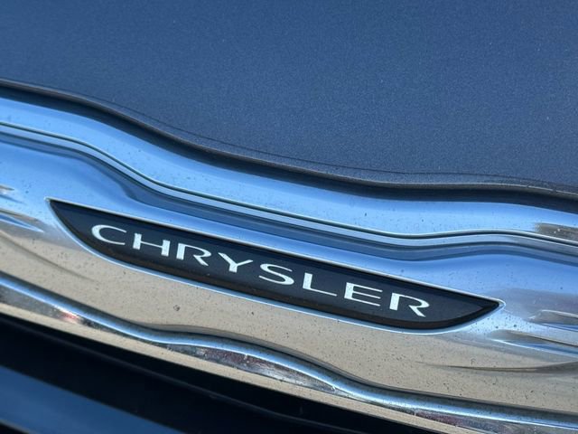 Used 2013 Chrysler 300 S w/ Luxury Group image 9