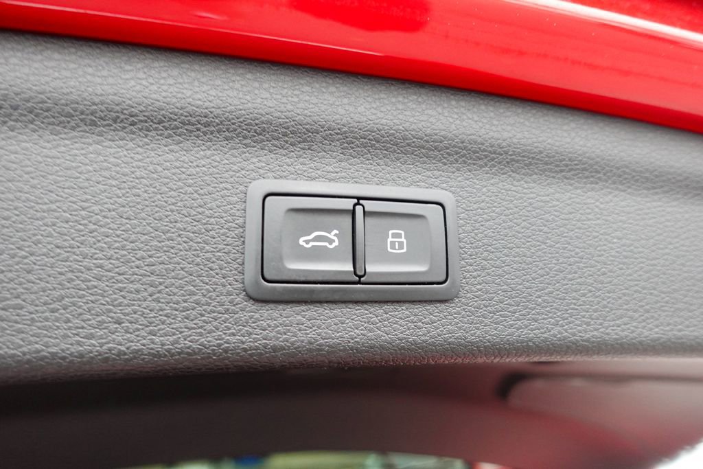 Used 2021 Audi Q3 2.0T Premium Plus w/ Premium Plus Package image 28