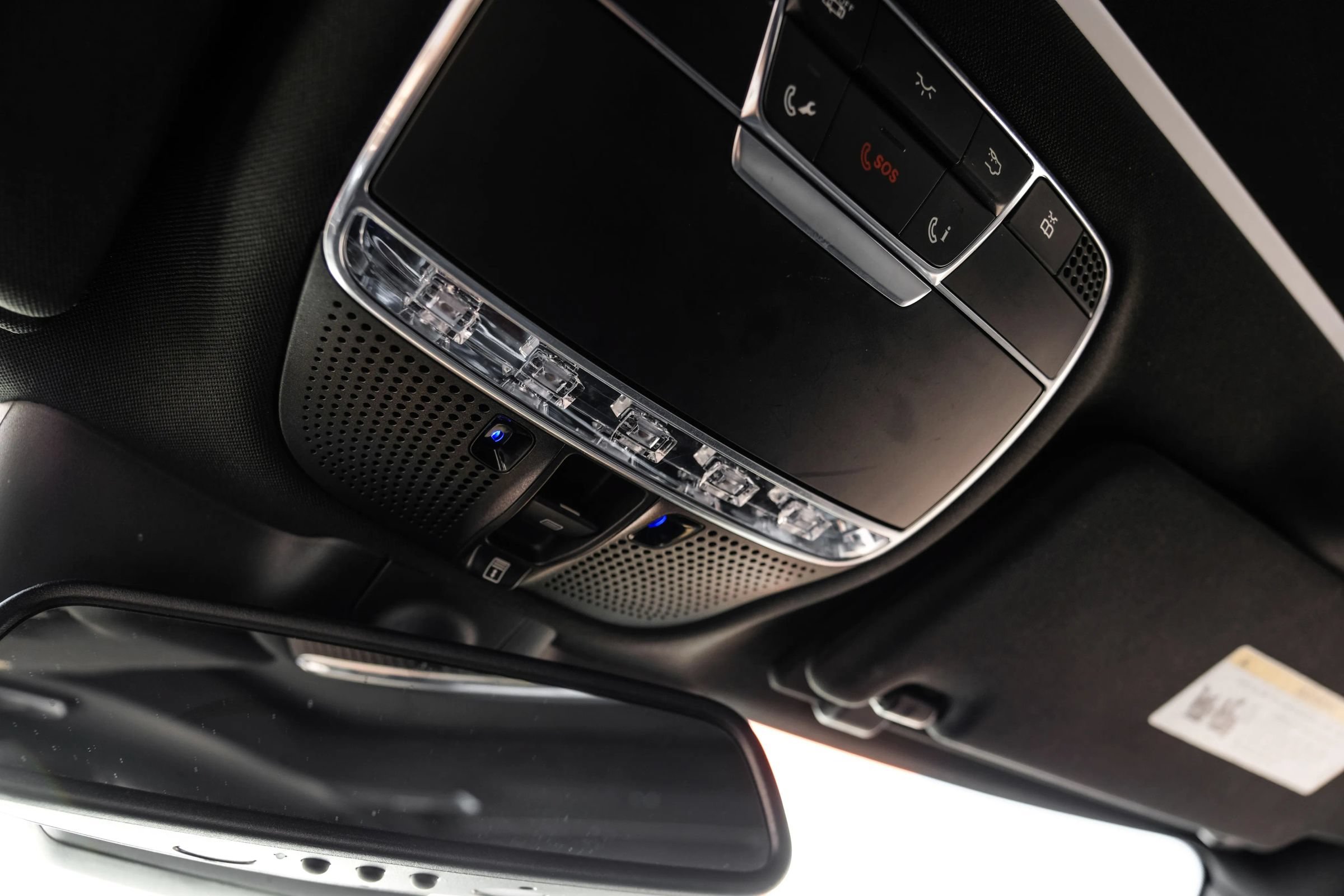 Used 2015 Mercedes-Benz S 550 Sedan image 38
