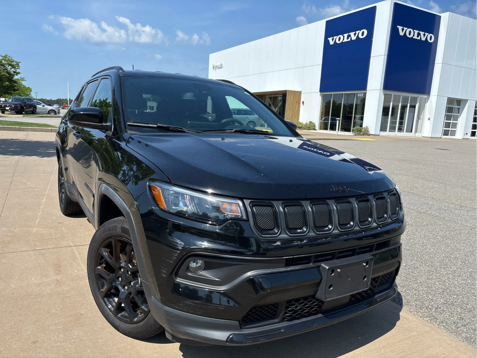 Used 2022 Jeep Compass Latitude AWD/4WD image 2
