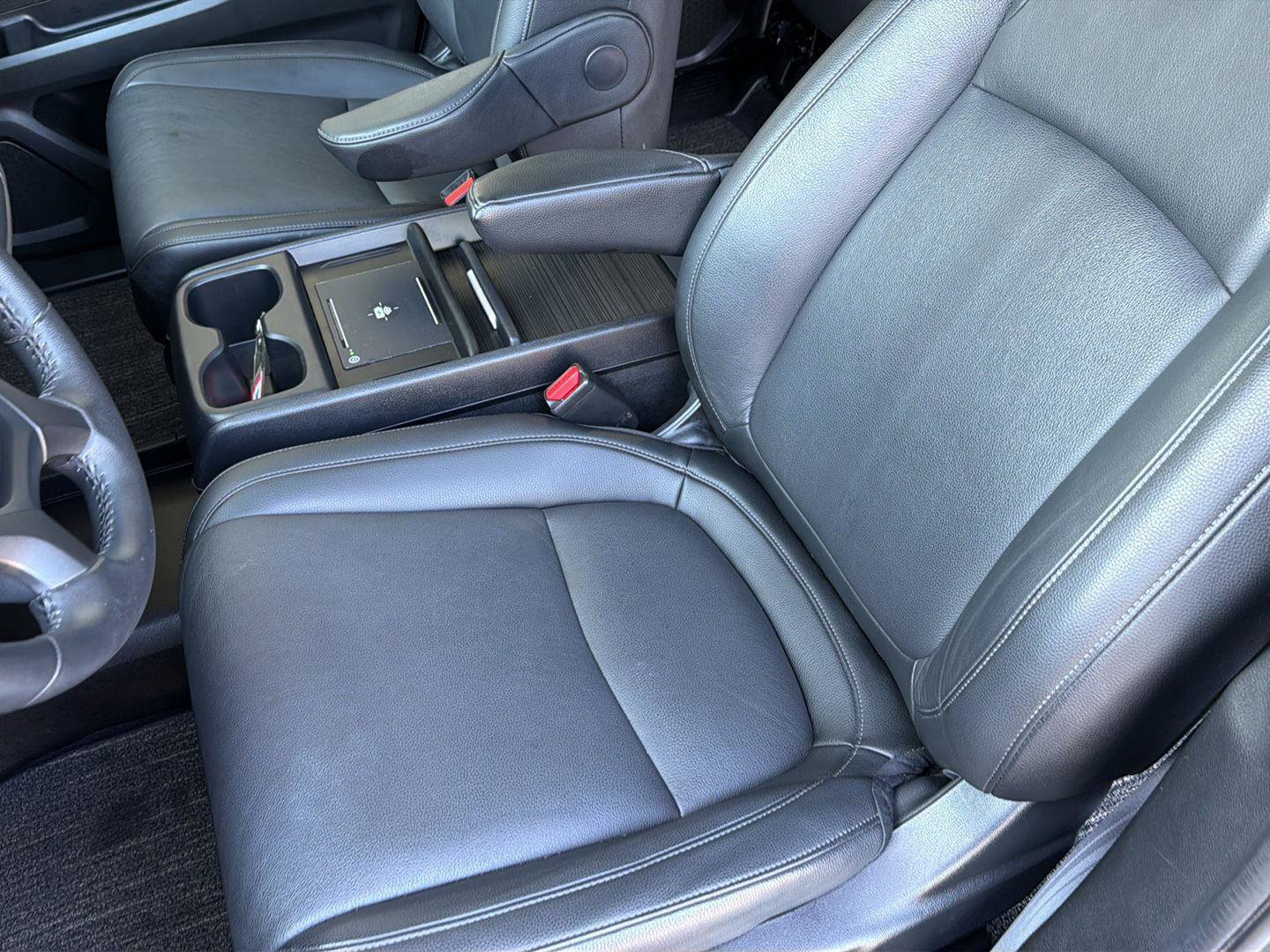 Used 2025 Honda Odyssey EX-L image 28