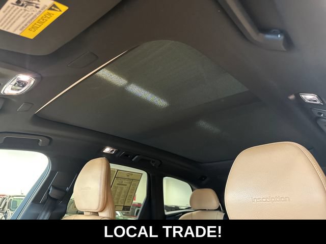 Used 2019 Volvo XC60 T5 Inscription w/ Protection Package AWD/4WD image 3