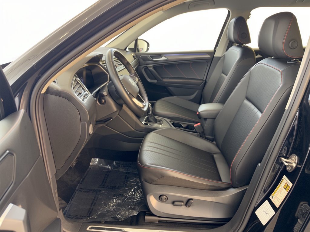 Used 2024 Volkswagen Tiguan Wolfsburg Edition FWD image 5