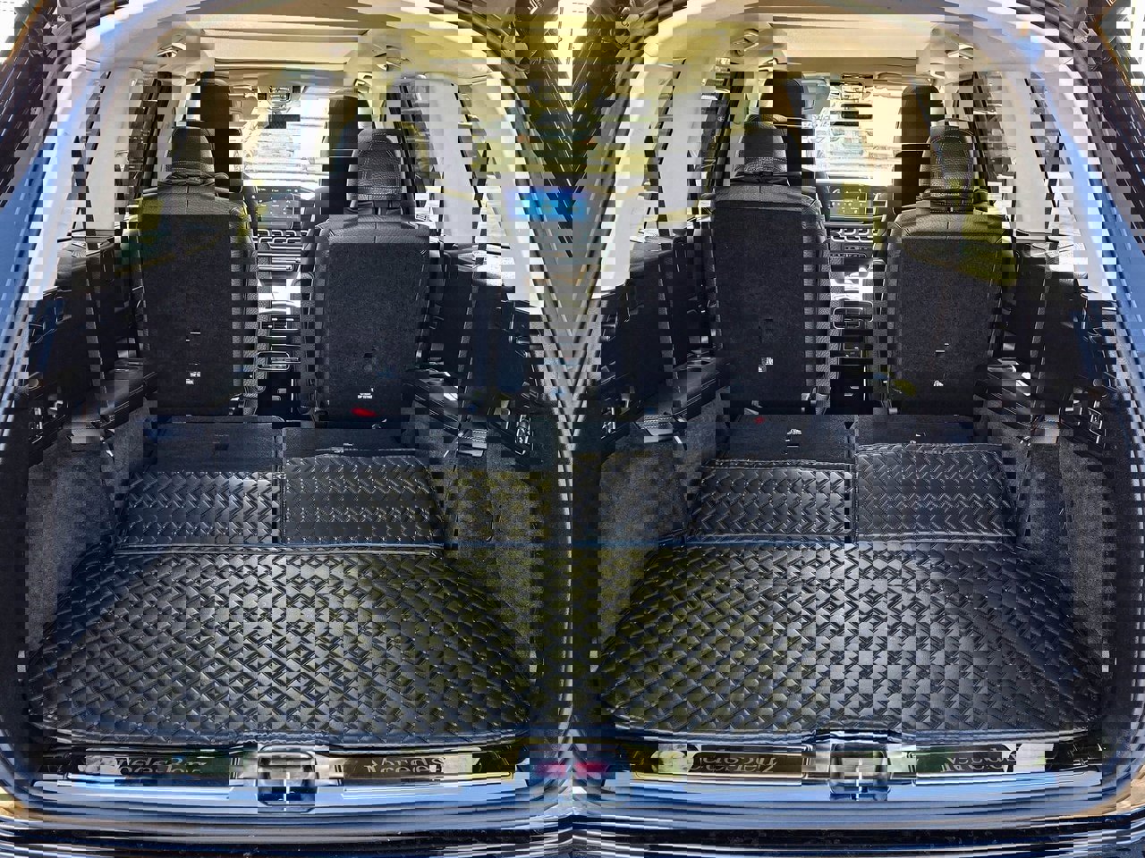 Used 2020 Mercedes-Benz GLS 450 4MATIC image 34