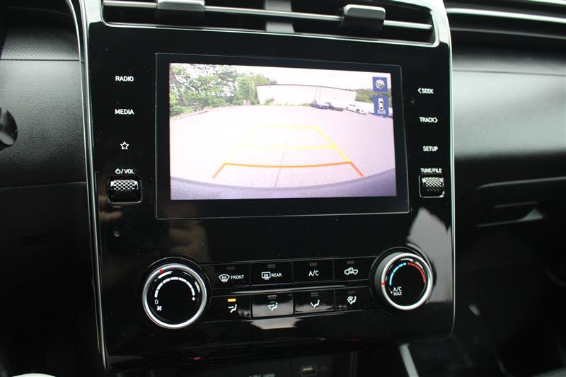 Used 2023 Hyundai Santa Cruz SE AWD/4WD image 15
