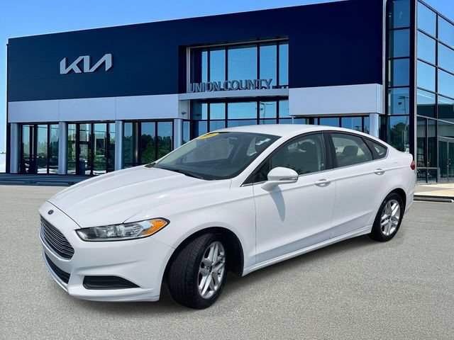 Used 2016 Ford Fusion SE FWD image 7