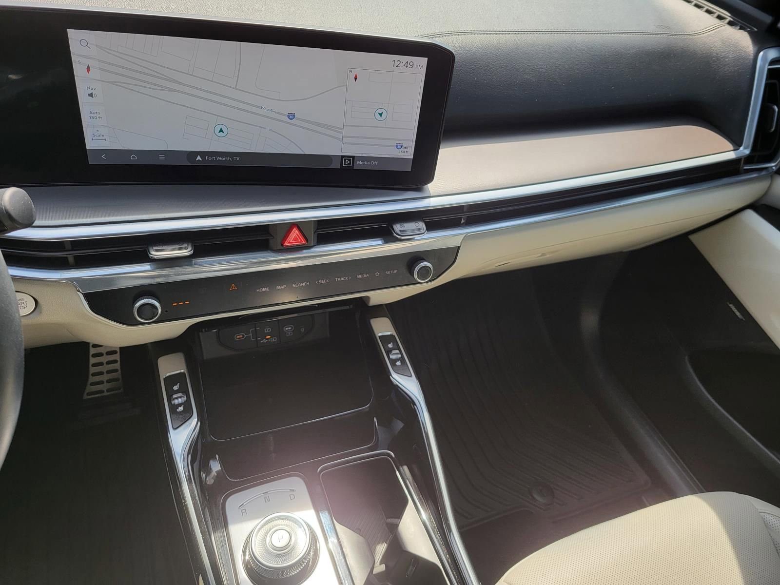 Used 2025 Kia Sorento SX Prestige image 25