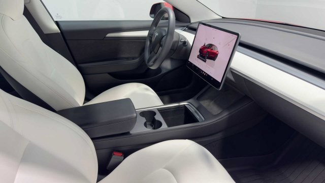 Used 2023 Tesla Model 3 Standard Range RWD image 11