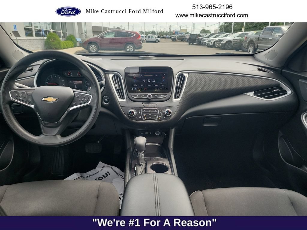 Used 2025 Chevrolet Malibu LT FWD image 10