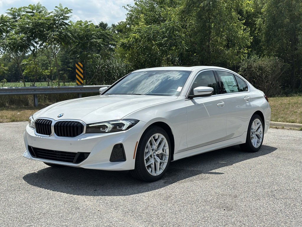 New 2025 BMW 330i xDrive Sedan image 3