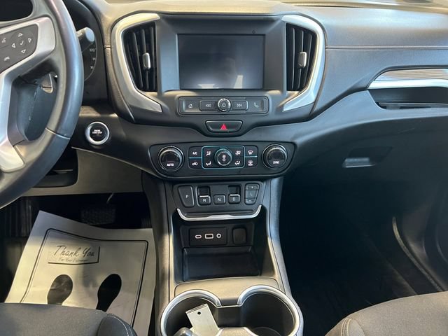 Used 2021 GMC Terrain SLE w/ Driver Convenience Package FWD image 9
