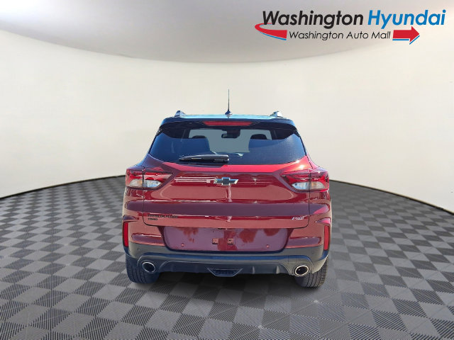 Used 2023 Chevrolet TrailBlazer RS w/ Sun and Liftgate Package AWD/4WD image 5