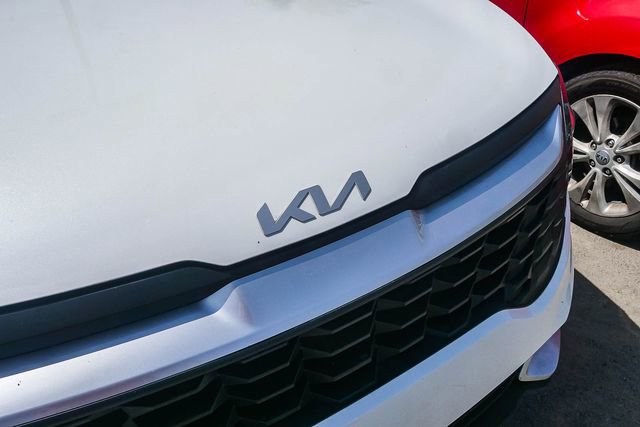 Certified 2024 Kia Sportage LX image 4