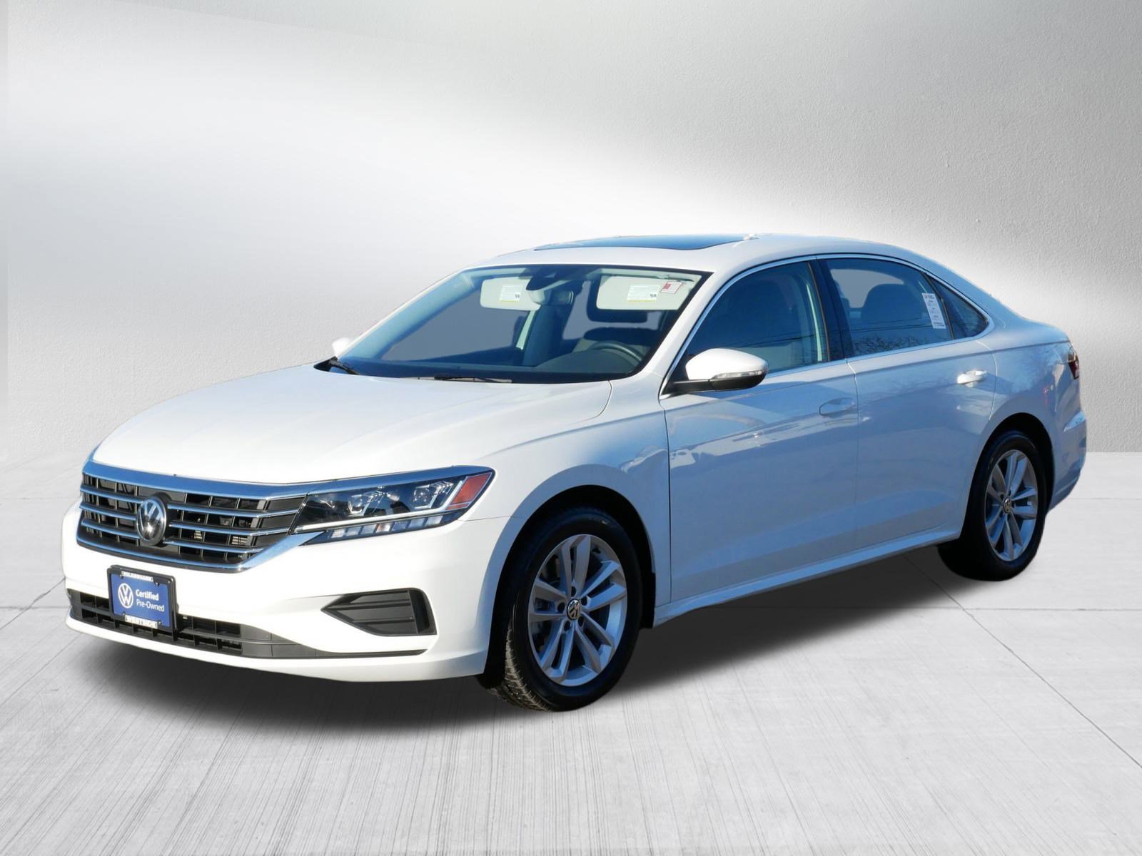 Certified 2020 Volkswagen Passat 2.0T SE w/ Sunroof Package image 3