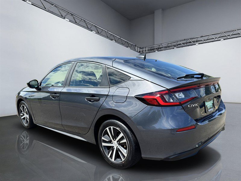 Used 2024 Honda Civic LX image 5