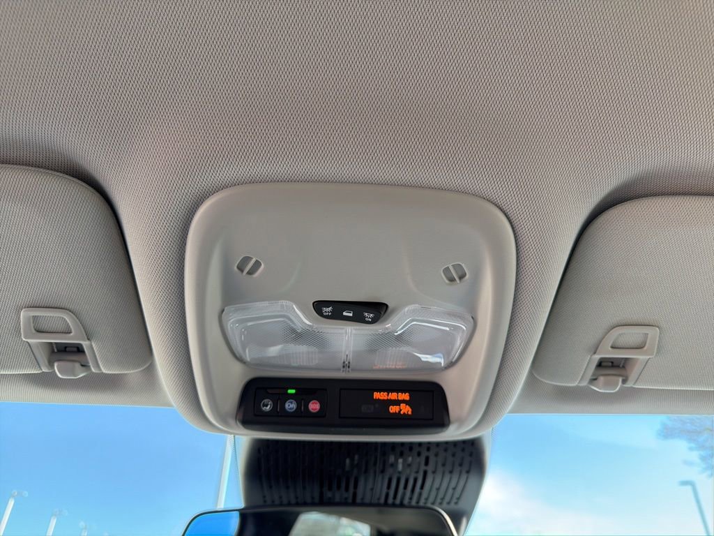 New 2027 Chevrolet Bolt LT image 30