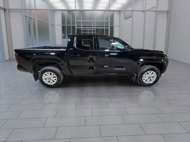 Certified 2025 Toyota Tacoma SR5 w/ SR5 Upgrade Package image 9