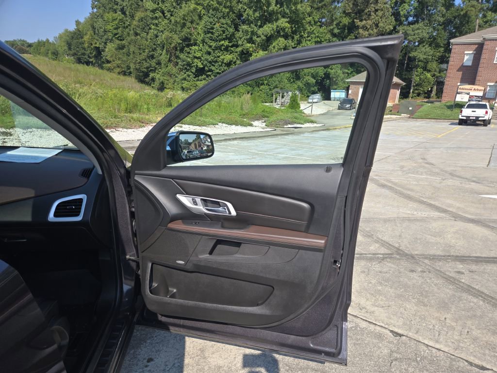 Used 2013 GMC Terrain SLT image 12