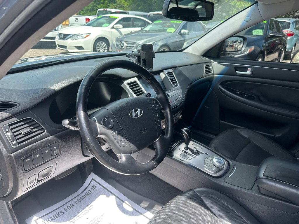 Used 2014 Hyundai Genesis 5.0 R-Spec image 7