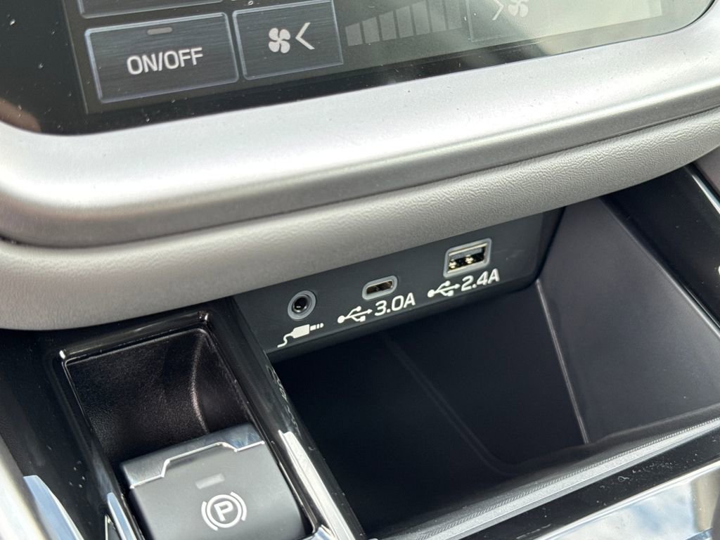 New 2025 Subaru Legacy Premium image 30