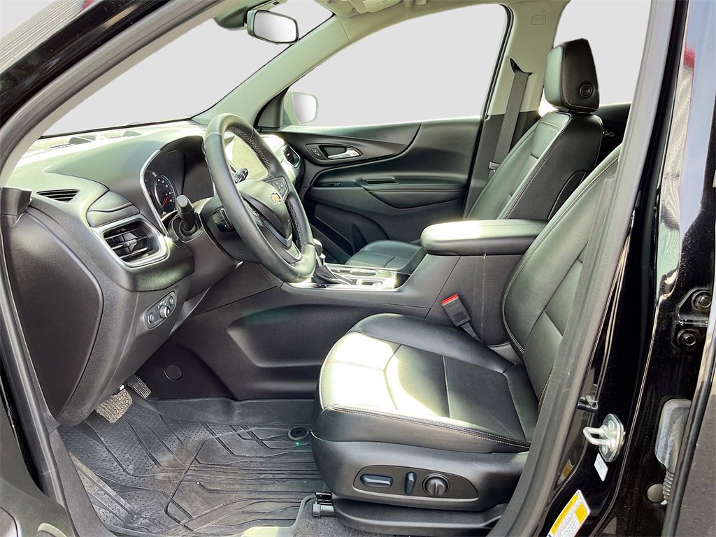 Used 2024 Chevrolet Equinox Premier image 22